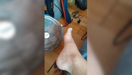 Very hot feet
