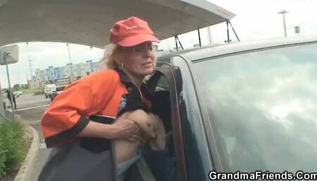 Splendid bidie-in - mature porn movie - Grandma Friends