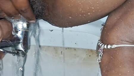 Beautiful Indian bhabhi hardly fucked by his neighbour