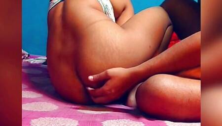 Desi college girl romance with her house owner