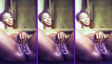 Ebony Milf Lollipop and Huge Squirt