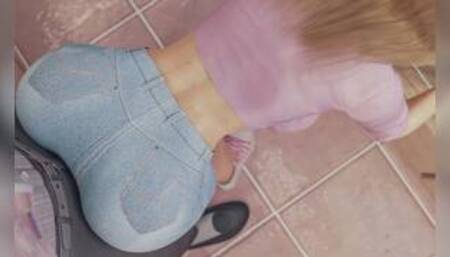 Horny Hottie Seduce Bid Dick Boy in Manga Book Store