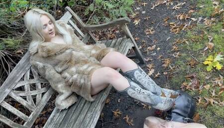 Ellie Shou - Muddy Cowboy Boots Licking (1080p MP4)