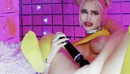IraIry Hot Squirting With Vibrator