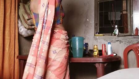 Hot Housewife's Performance Video with Neighbour