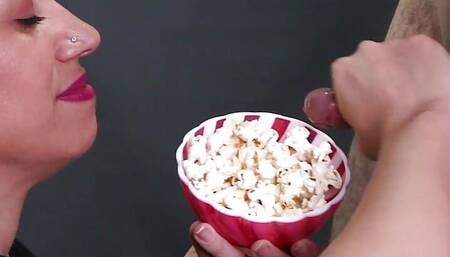 Cum on popcorn