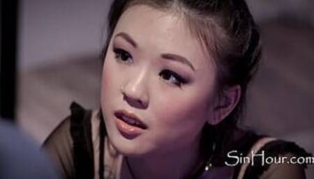 Teen Begs Me To Dick Her Despite The Age Difference