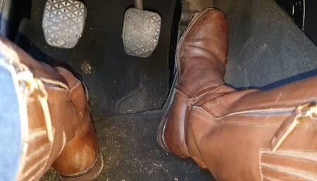 Driving BMW e46 in Brown Leather Boots Under & Above Pedals