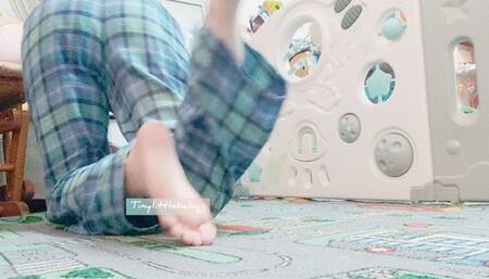 Playpen playtime pee