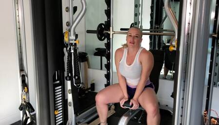 Goddess Anat Teases The Wimpy Gym Perv