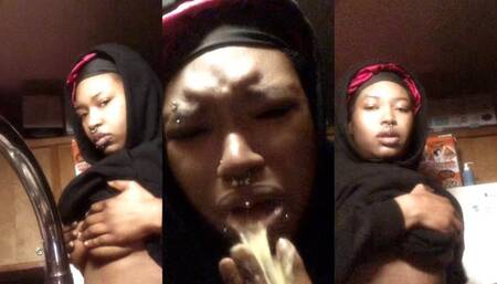 EMETOPHILIA PORN (staring into the camera as i empty my belly)