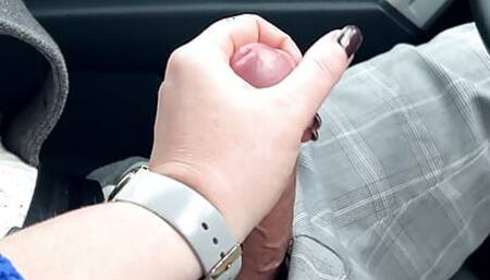 Car Blowjob during daylight driving - sloppy and dirty