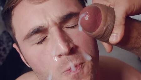 Size Queen Michael Boston Gags On Rafael Alencar's Enormous Dick Until He Shoves It All The Way - TWINKPOP