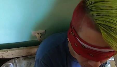 Blindfolded blowjob with cum clean up from her hand