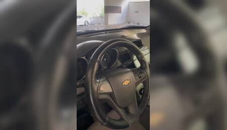 I fucked my pussy with my hitachi at full speed in a parking lot ???????? Do you wanna see if I get caught? ????