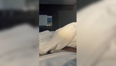 Waking up playing with my wet pussy ???????????? Can you fuck me with that hard morrning wood?????