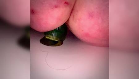 Rosing a Nog Green Dildo in My Bathrom