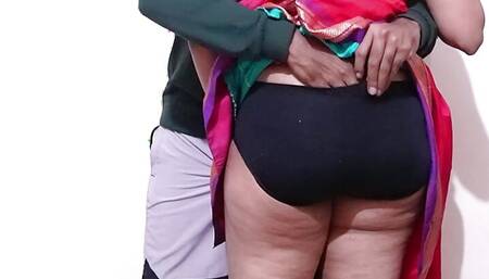 Arya Bhabhi Romance With Her Boyfriend