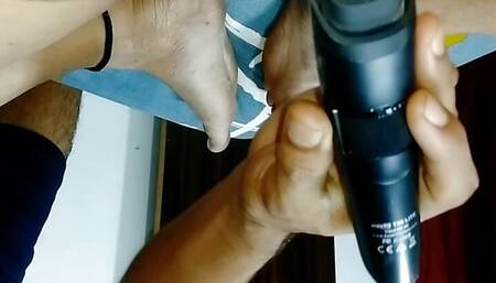 Devar triming bhabhi pussy hair part2