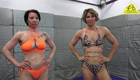 Zsuzsa vs Kiniku female competitive wrestling match