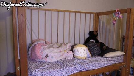 Iris: Hitachi Masturbation in Crib