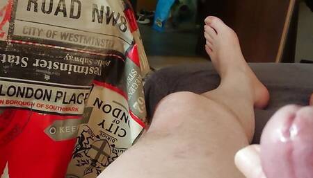 Just a quick cum shot before work.