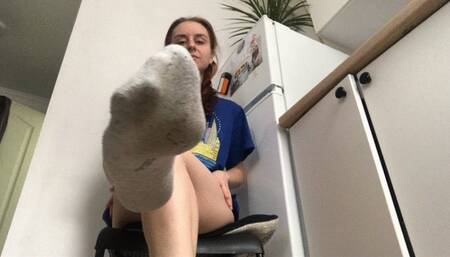 Sweaty socks, joi!