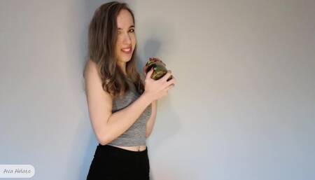 Petite MILF Struggles Against Your Lid