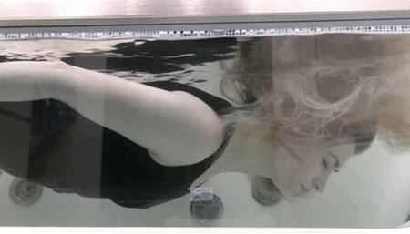 11 minutes underwater MP4 HD 720p