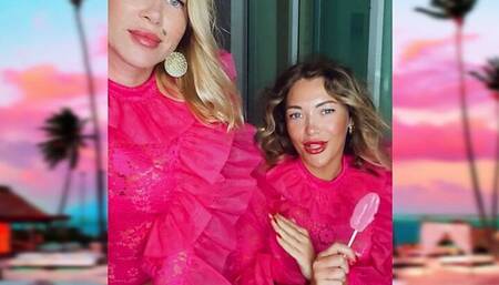 SugarNadya and her friend NataliGreen talk about going to the club on vacation