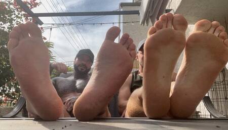 The legend Carter Tate came over today to show off his BigStinkyFeet