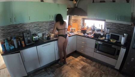 Hot milf knows how to suck that fat cock!