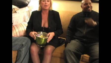 Squirting Faith Morgans Atlanta Gangbang Round One! (mp4)