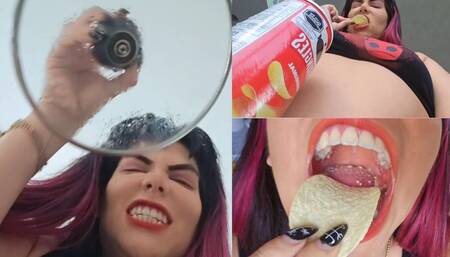 Eating my little food