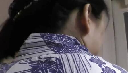 Hot spring trip with big-breasted beauties and cumming 2