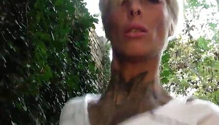 Inked public MILF rides sex date guy outdoor after blowjob