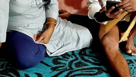 School Girlfriend Ne Ghar Bulakar Apni Chut Ki Hawas Sant Karayi