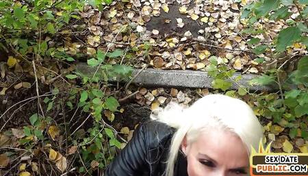 Public MILF sucks guy cock outdoor and gets fucked in bed