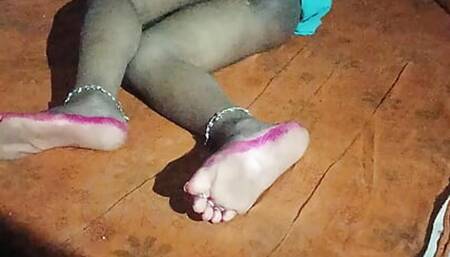 Desi friend's wife hard at night Hindi audio