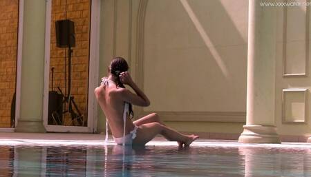 Watch heavenly Stefanie Moon's movie