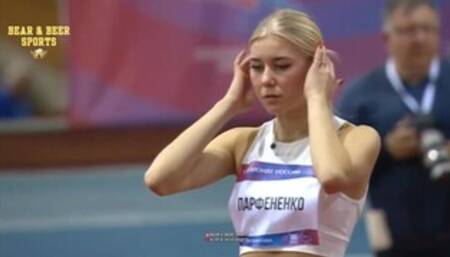 Polina Parfenenko - Russian legs & bum