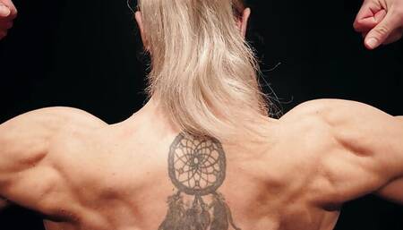 Fit MILF Lily Gets Her Sweat on in the Gym on a Big Cock