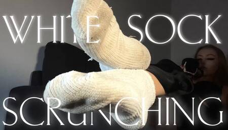 WHITE SOCK SCRUNCHING (480p)