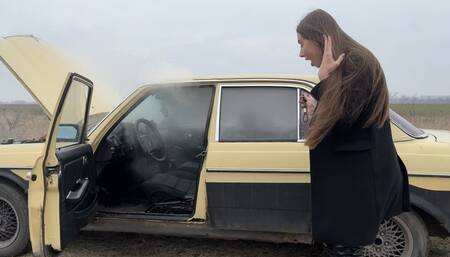 The car boiled after hard revving (old Mercedes)