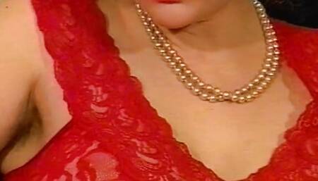 Blonde MILF got her pussy wrecked on the couch