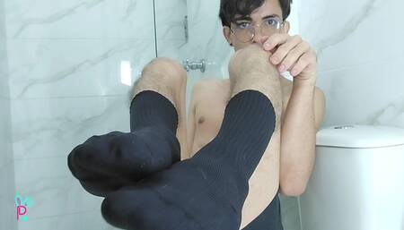 Exclusive Video for Foot Fetishists, Enjoy It with Me