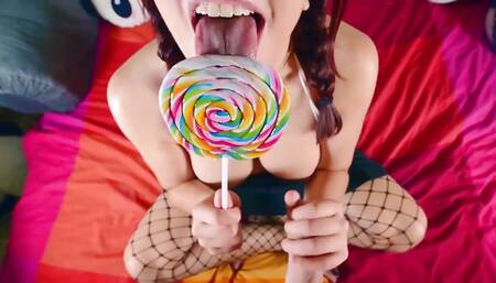 Facecum or rather sprinkled on the lollipop. Then I clean it well
