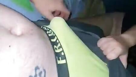 suck her pussy