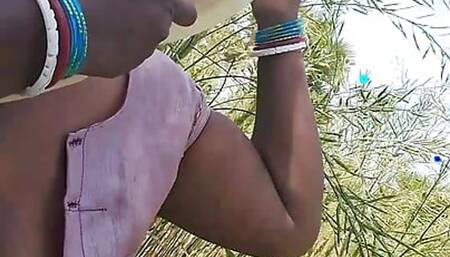Pati k dost ne gaw k khet me mujhe chodliya