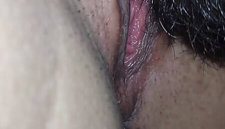 Bathroom blowjob and pussy lick close up